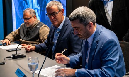 Cutcsa e Inisa firman convenios para generar oportunidades laborales y recreativas a adolescentes