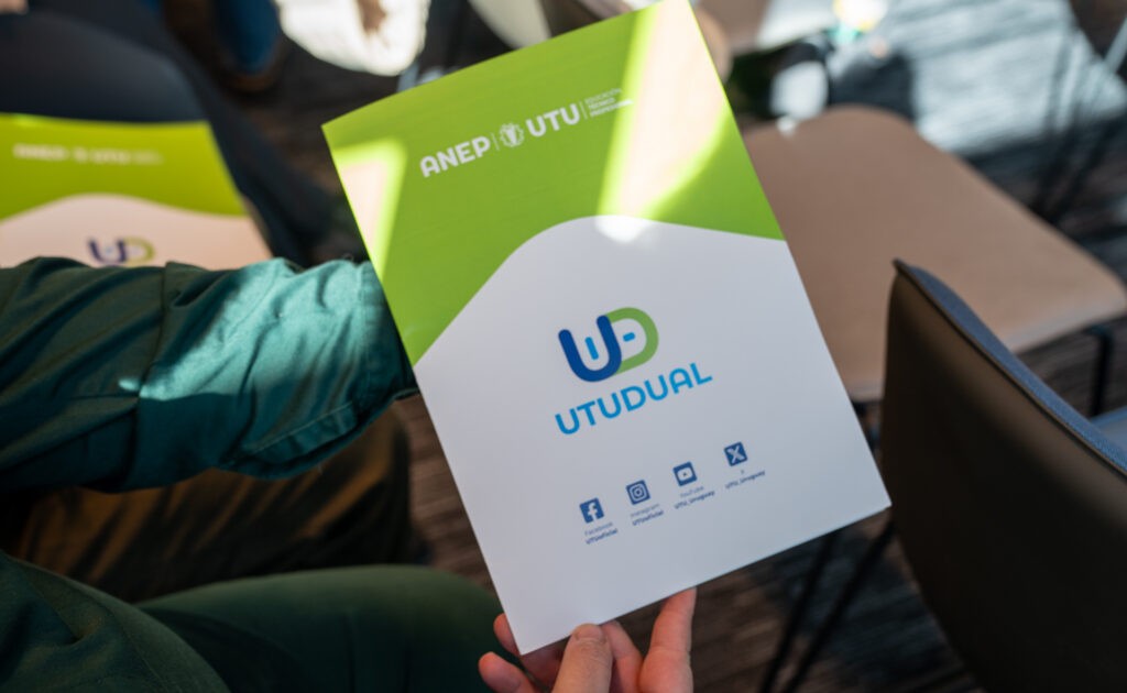 UTU Dual el puente entre la formación académica y la experiencia laboral