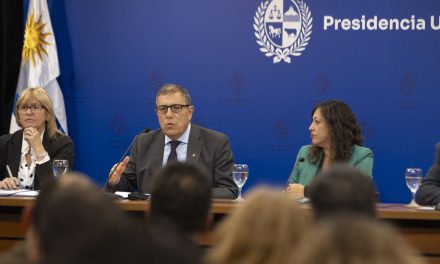 Gobierno presentó proyecto de ley para reducir burocracia, bajar costos y promover inversiones