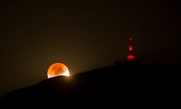 Eclipse lunar: la fase más visible comenzará esta noche a las 23:33 en Uruguay