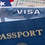 Estados Unidos suspende las citas para visas de inmigrantes en todo el mundo